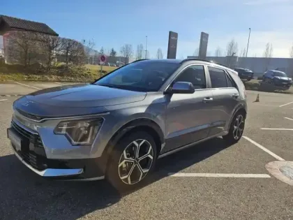 Photo 6 Kia Niro  1.6 GDi 138ch HEV Premium DCT6