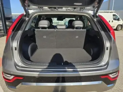 Photo 10 Kia Niro  1.6 GDi 138ch HEV Premium DCT6