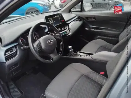 Photo 14 Toyota C-HR  122h Edition 2WD E-CVT MY20