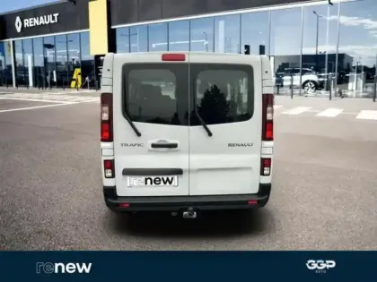 Photo 13 Renault Trafic Gén. III (J82) Ph3 Zen 4