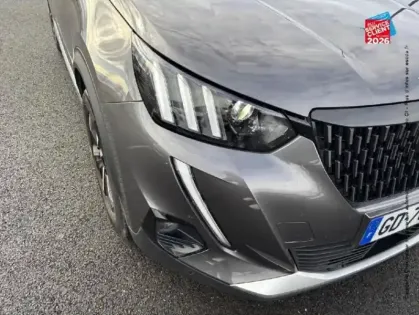 Photo 12 Peugeot 2008  1.2 PureTech 130ch S&S GT EAT8