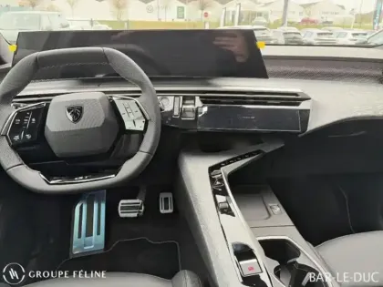 Photo 7 Peugeot 3008  1.2 Hybrid 145ch GT e-DCS6