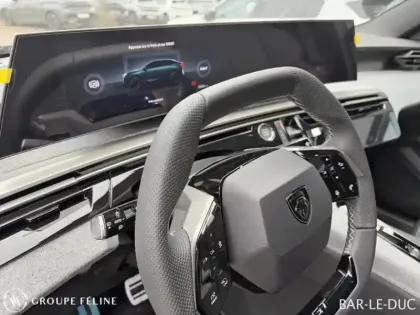 Photo 12 Peugeot 3008  1.2 Hybrid 145ch GT e-DCS6