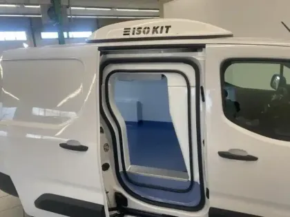 Photo 9 Peugeot Partner  XL Diesel 100ch Pack Premium Connect FRIGO THERMOKING