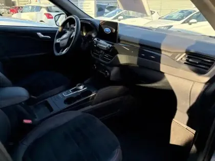 Photo 10 Ford Kuga  2.5 Duratec 190ch FHEV E85 ST-Line X BVA