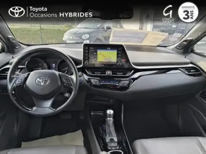 Photo 7 Toyota C-HR  122h Distinctive 2WD E-CVT MY22