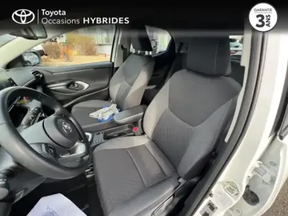 Photo 10 Toyota Yaris  116h Design 5p MY22