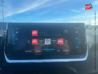 Photo 10 Peugeot 208  e- 136ch GT