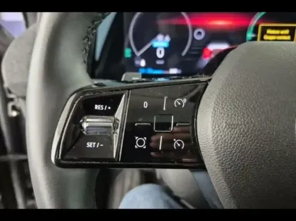 Photo 11 Renault Megane  E-Tech Electric EV60 220ch Equilibre super charge