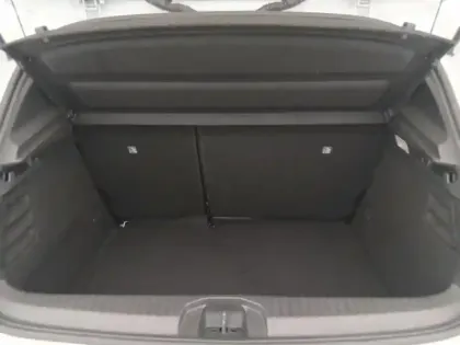 Photo 8 Renault Clio  1.5 Blue dCi 100ch Evolution - 24