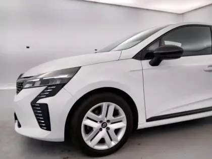 Photo 10 Renault Clio  1.5 Blue dCi 100ch Evolution - 24