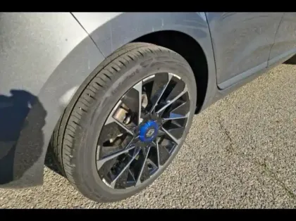 Photo 8 Renault Clio  1.6 E-Tech 145ch full hybrid esprit Alpine - 24