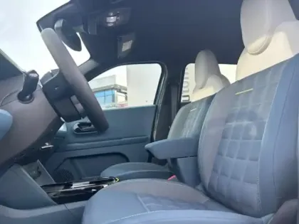 Photo 8 Fiat Panda Grande  1.2 Hybrid Turbo 110ch La Prima eDCT6