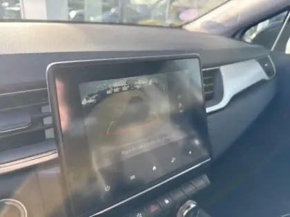 Photo 11 Renault Captur  1.6 E-Tech hybride 145ch Intens -21