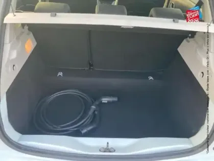 Photo 13 Renault Zoé Zoe Intens charge normale R110 4cv