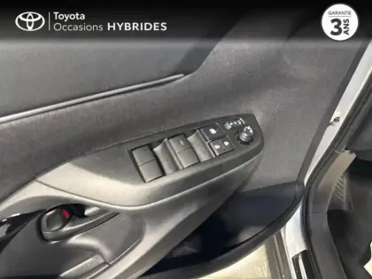 Photo 13 Toyota Yaris  Cross 130h Design AWD-i MC24