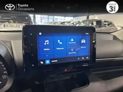 Photo 8 Toyota Yaris Gén. IV Ph1 NG Dynamic Business 5