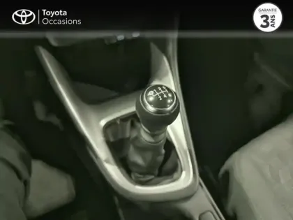 Photo 11 Toyota Yaris Gén. IV Ph1 NG Dynamic Business 5