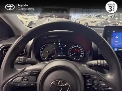 Photo 9 Toyota Yaris Gén. IV Ph1 NG Dynamic Business 5