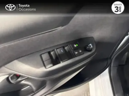 Photo 13 Toyota Yaris Gén. IV Ph1 NG Dynamic Business 5