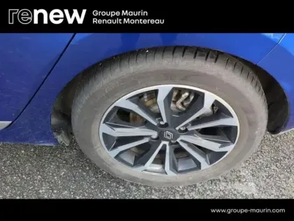 Photo 12 Renault Clio  1.6 E-Tech 145ch full hybrid Techno - 24