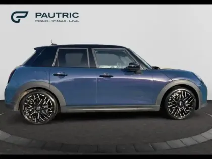 Photo 5 Mini Cooper  5 Portes C 156ch Favoured DKG7