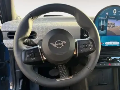 Photo 11 Mini Cooper  5 Portes C 156ch Favoured DKG7