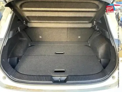 Photo 13 Nissan Qashqai  1.3 Mild Hybrid 158ch N-Style Xtronic GPS Camera