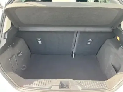 Photo 6 Ford Fiesta Gén. V Ph1 Pack 5