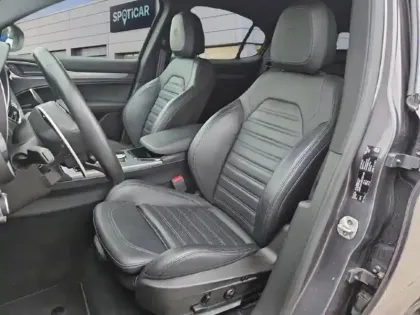 Photo 9 Alfa Romeo Stelvio  2.2 Diesel 160ch Veloce AT8