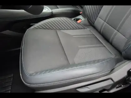 Photo 28 Renault Captur  1.6 E-Tech full hybrid 145ch esprit Alpine