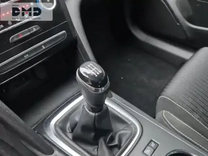 Photo 7 Renault Megane  1.2 TCe 130ch energy Zen