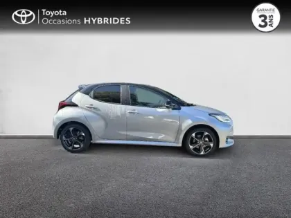 Photo 5 Toyota Yaris  116h Collection 5p MC24