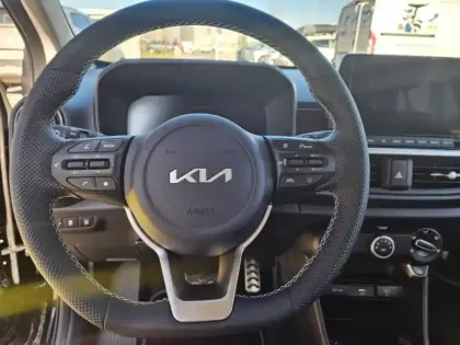 Photo 12 Kia Picanto  1.0 GDi 68ch GT-Line BVMA5