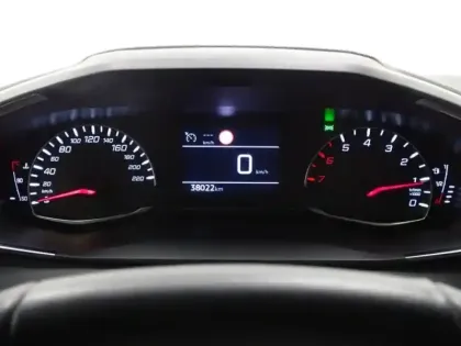 Photo 13 Peugeot 208  1.2 PureTech 100ch S&S Style 118g