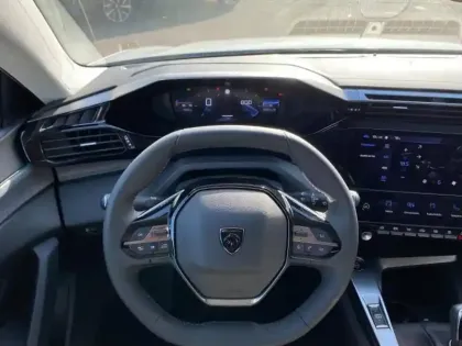 Photo 8 Peugeot 308  SW 1.5 BlueHDi 130ch S&S Allure Pack EAT8