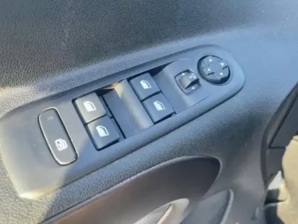 Photo 11 Peugeot Rifter  1.2 PureTech 130ch S&S Standard GT Line EAT8