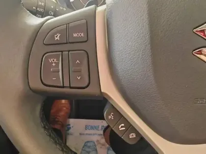 Photo 14 Suzuki Vitara  1.4 Boosterjet Hybrid 110ch Style Auto MY25