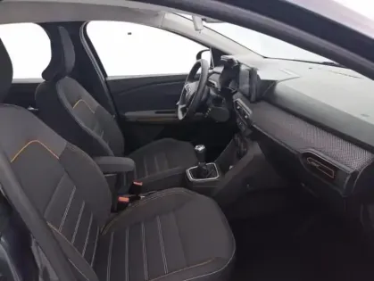 Photo 5 Dacia Sandero  1.0 TCe 90ch Stepway Confort