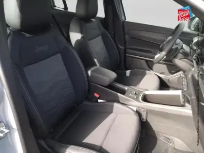 Photo 19 Jeep Avenger  1.2 Turbo T3 110ch MHEV Altitude BVR6 eHybrid