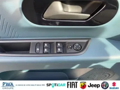 Photo 11 Fiat Panda Grande  1.2 Hybrid Turbo 110ch Icône eDCT6