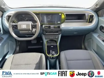 Photo 7 Fiat Panda Grande  1.2 Hybrid Turbo 110ch Icône eDCT6