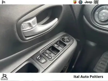 Photo 12 Jeep Renegade  1.5 Turbo T4 130ch MHEV Limited BVR7