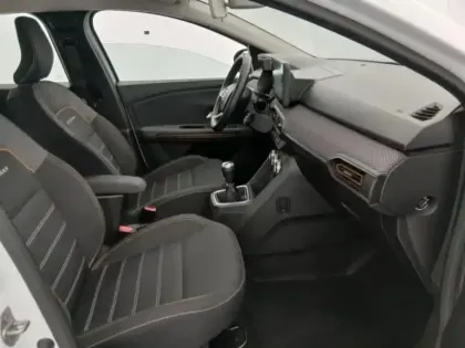 Photo 5 Dacia Sandero  1.0 TCe 110ch Stepway Expression