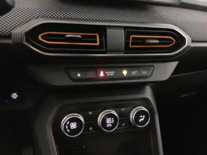 Photo 14 Dacia Sandero  1.0 TCe 110ch Stepway Expression