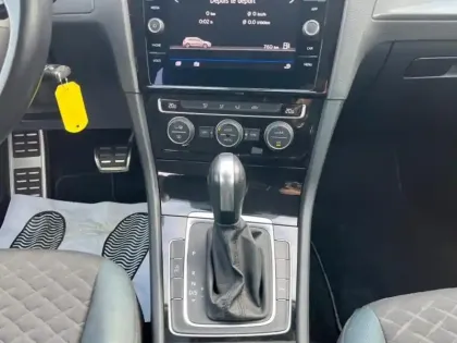 Photo 10 Volkswagen Golf  1.5 TSI EVO 150ch IQ.Drive DSG7 Euro6d-T 5p