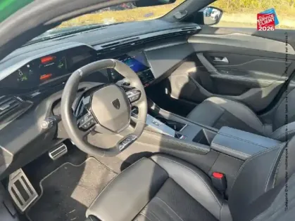 Photo 29 Peugeot 308  1.2 PureTech 130ch S/S GT Pack EAT8 Touvrant Sieges chauf Volant chauf Camera Carplay Focal