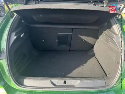 Photo 28 Peugeot 308  1.2 PureTech 130ch S/S GT Pack EAT8 Touvrant Sieges chauf Volant chauf Camera Carplay Focal