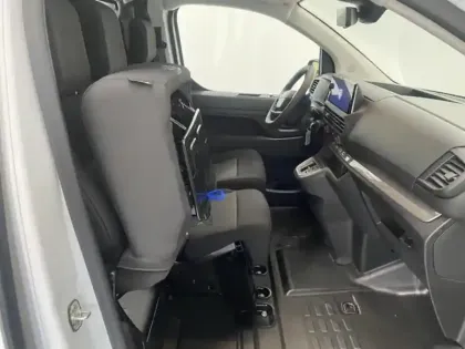 Photo 12 Peugeot Expert  Fg M 136ch (100kW) Batterie 75 kWh Pack Premium Connect