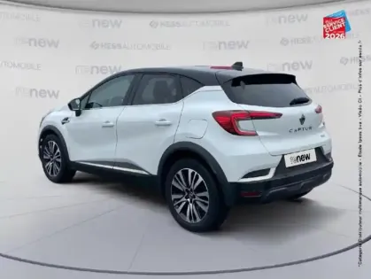 Photo 7 Renault Captur  1.6 E-Tech hybride rechargeable 160ch Initiale Paris -21
